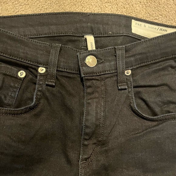 RAG & BONE Skinny in Black - Picture 3 of 4